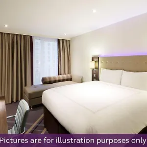 Premier Centre Hotel